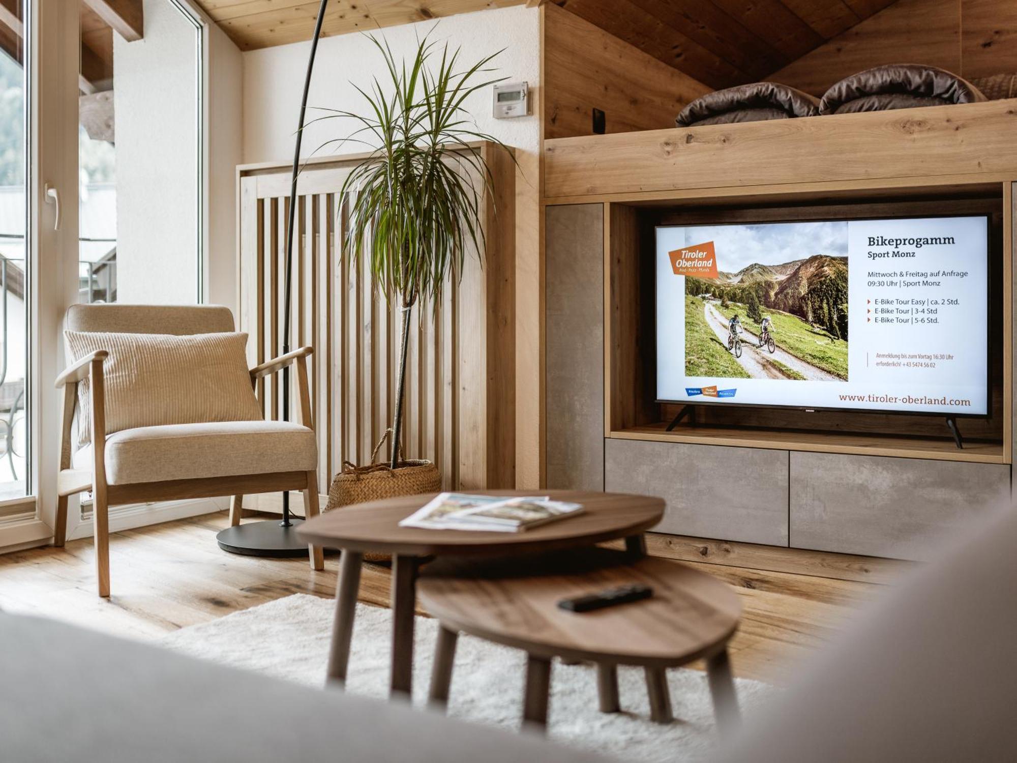Alpenapartments Ried im Oberinntal Exterior foto